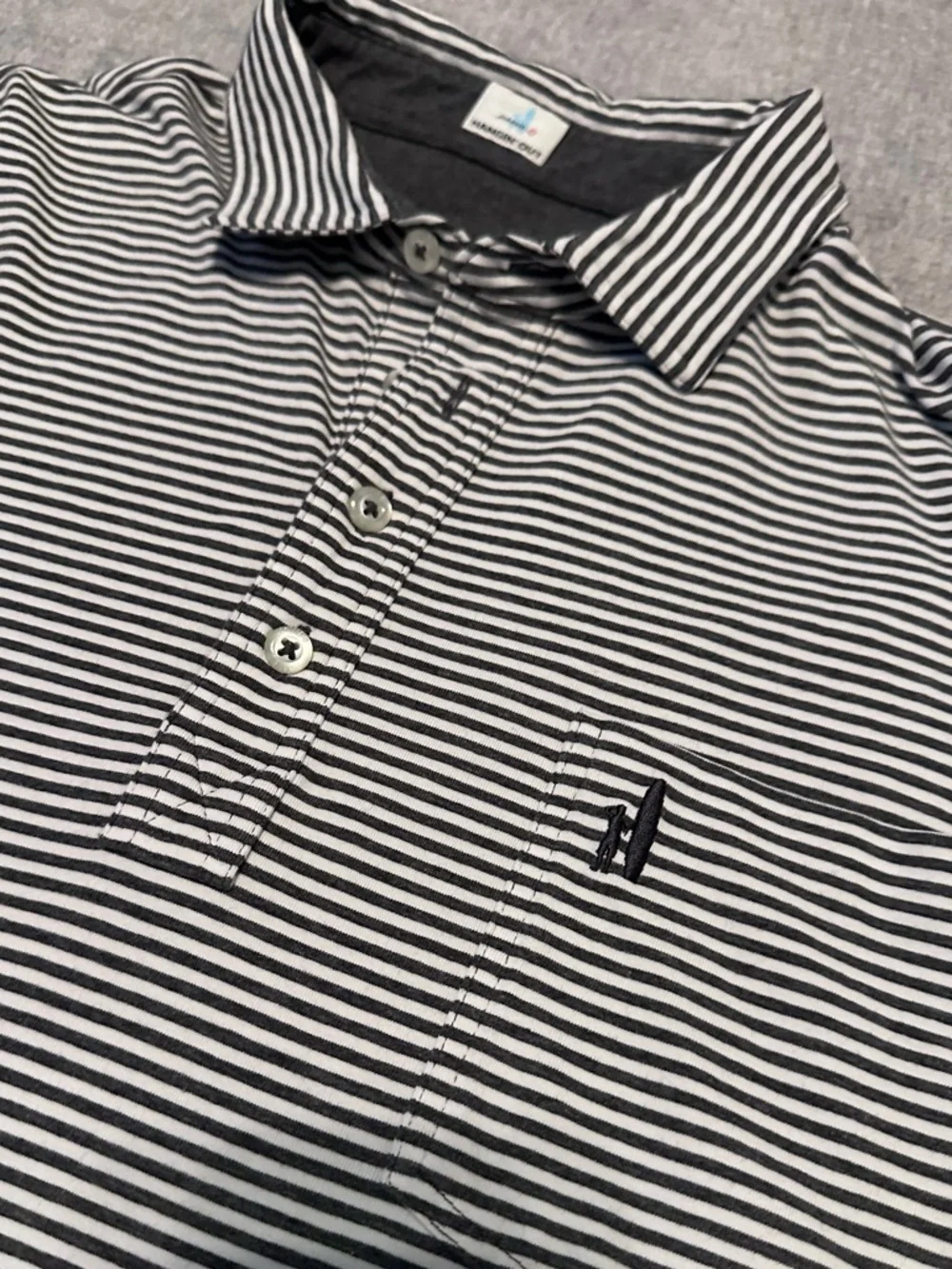 JOHNNIE-O Hangin’ Out Cotton Polo Shirt Gunmetal Striped Size XL Golf Preppy
